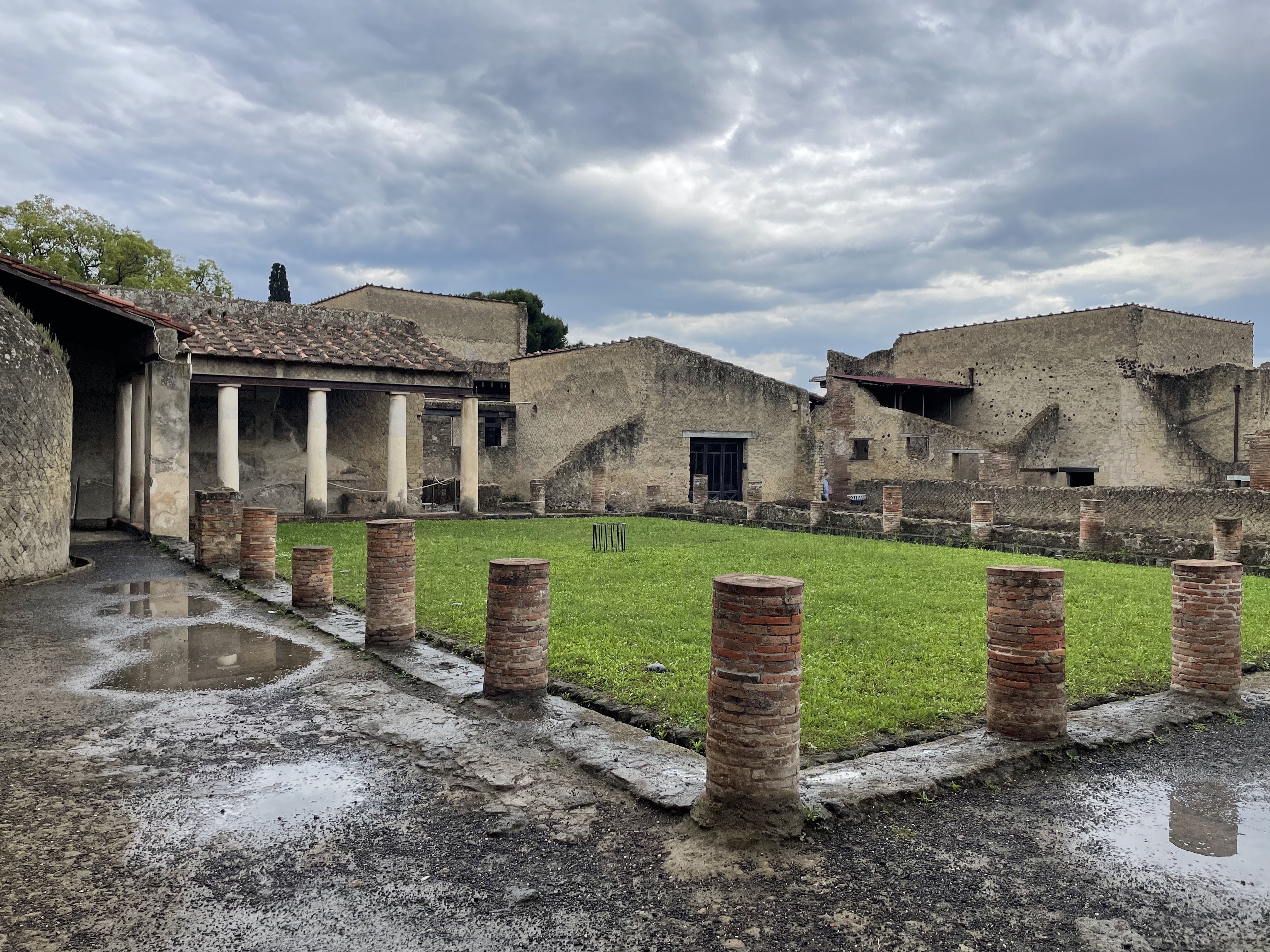 Campania enogastronomic tour, wine and food pairing